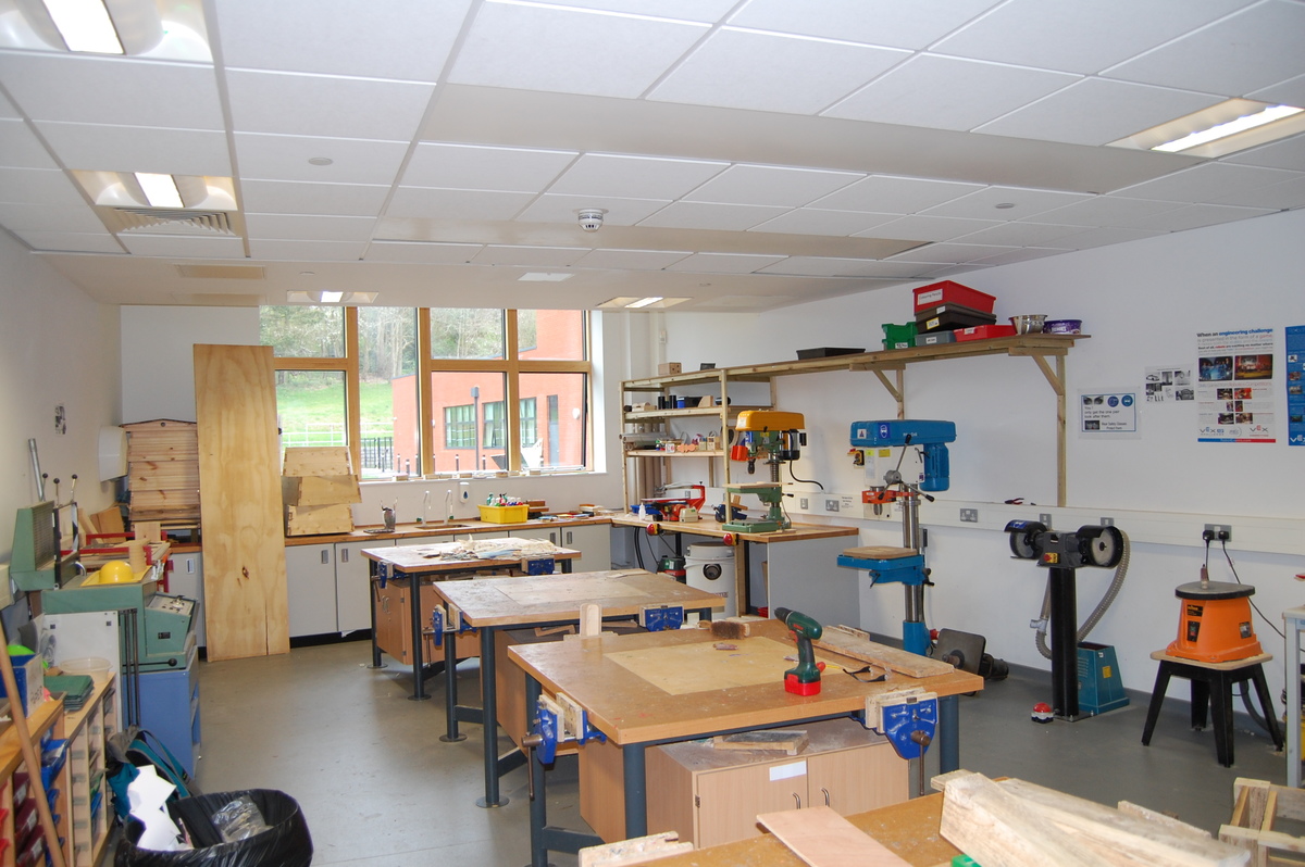 Design & Technology Room / Design Technology Room at Midhurst Rother