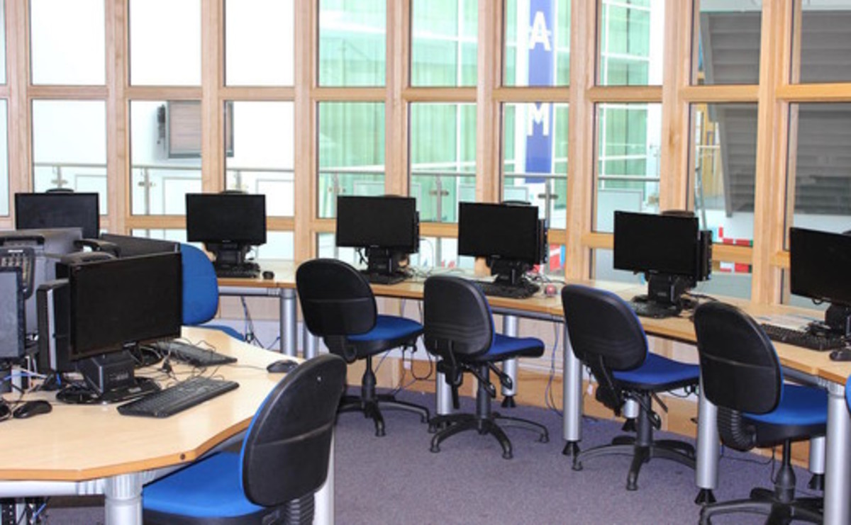 Ict Suite Ict Suite At Sls Sheffield Park Academy For Hire In