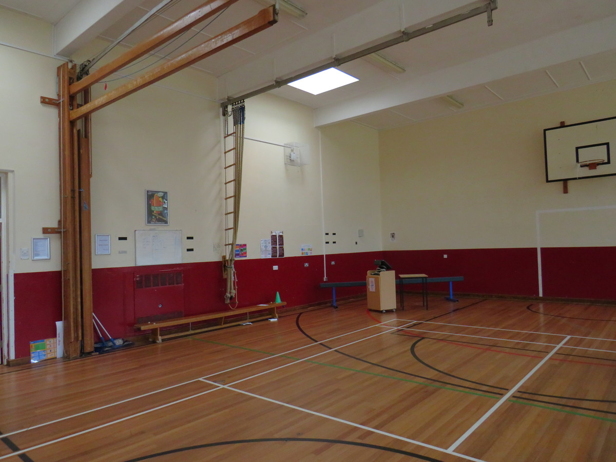 Gymnasium at Kings' School Sports and Community Centre for hire in Winchester SchoolHire