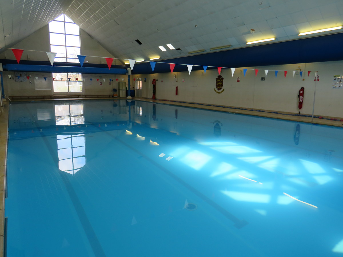 Swimming Pool at Kings' School Swimming Pool for hire in Winchester