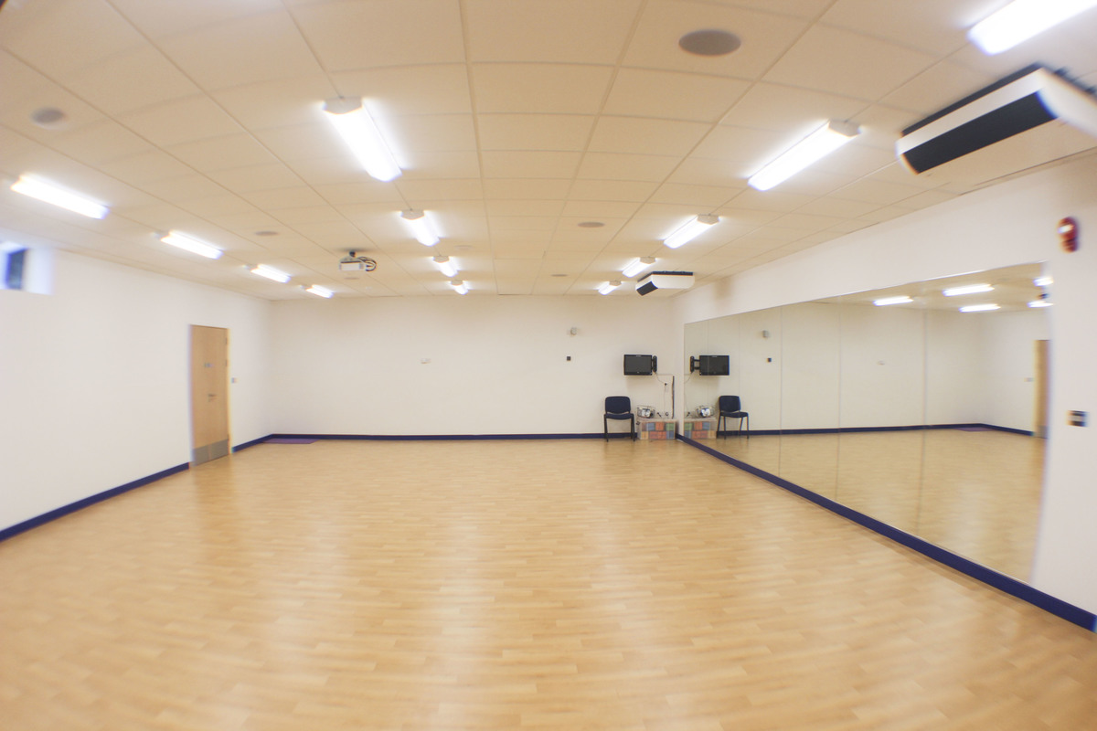 Dance Studio At Personal Best Education At The Mountbatten School For Hire In Romsey Schoolhire