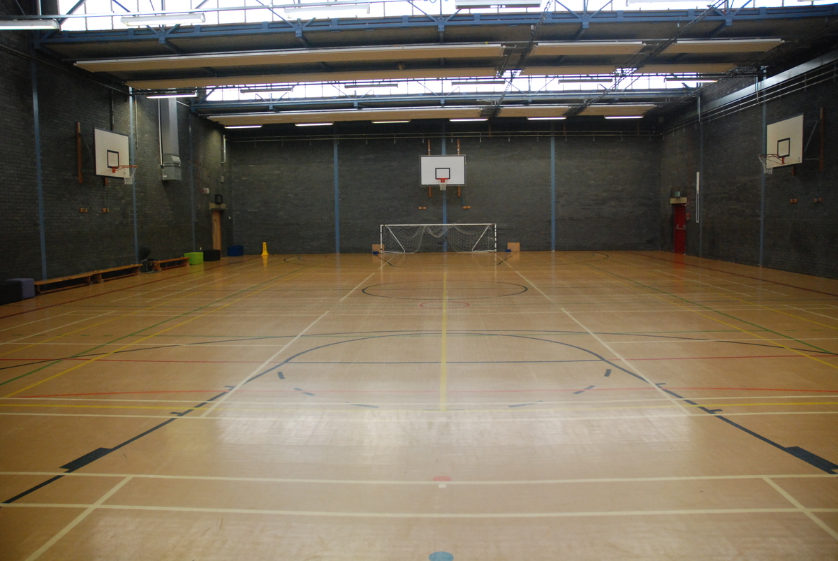 Sports Hall at Dyke House Sports & Technology College for ...