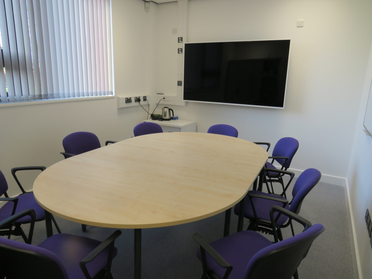 Meeting Room at Chertsey High School for hire in Addlestone SchoolHire