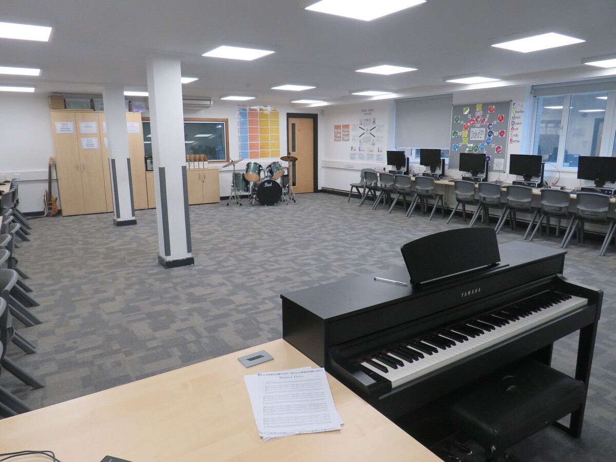 Classrooms Specialist / Classrooms Specialist at Rickmansworth School for hire in