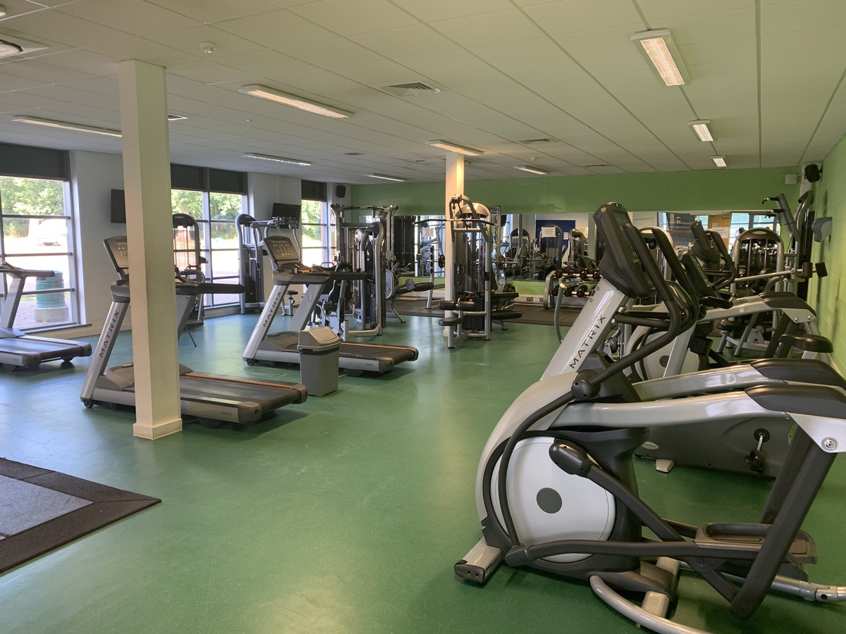 Fitness Suite at Rickmansworth School Gym for hire in Rickmansworth SchoolHire