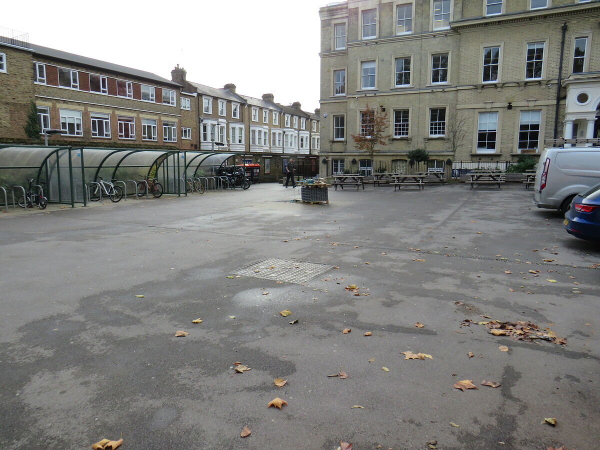 Outdoor Garden at West London Free School Palingswick House for hire