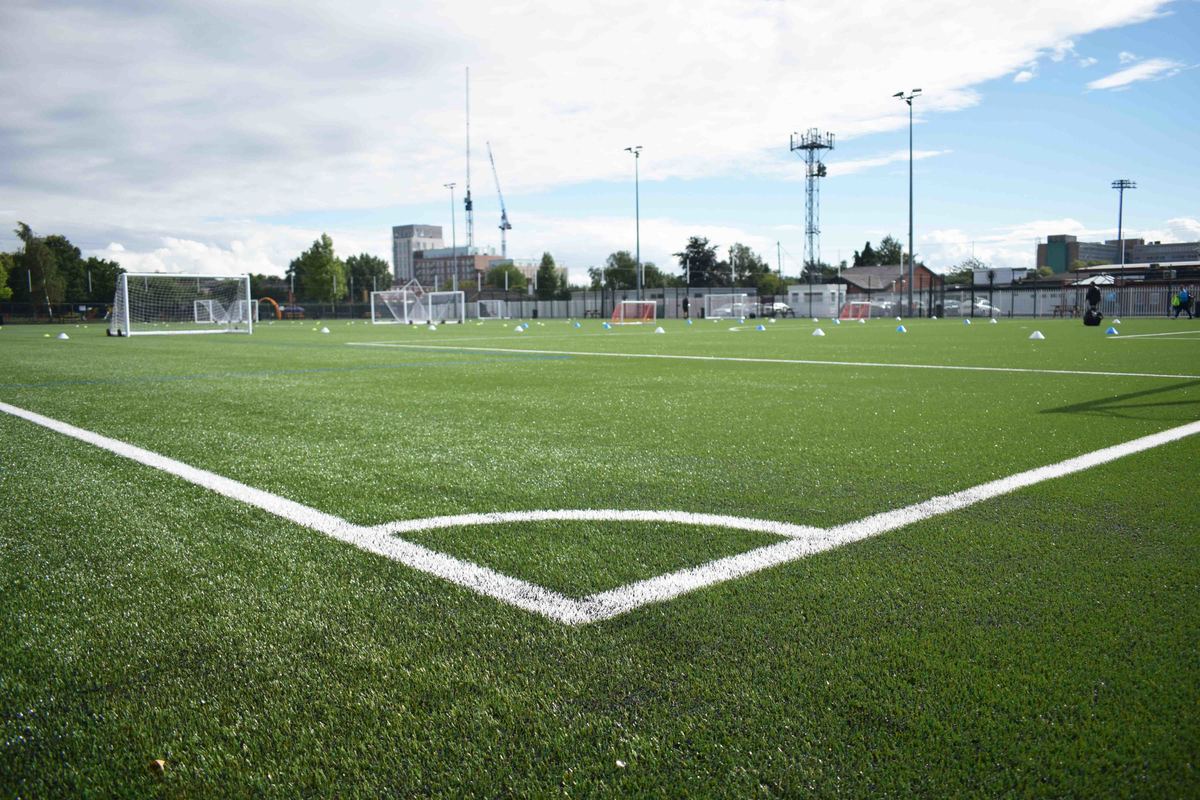 5g-football-pitch-for-hire-in-boreham-wood-schoolhire