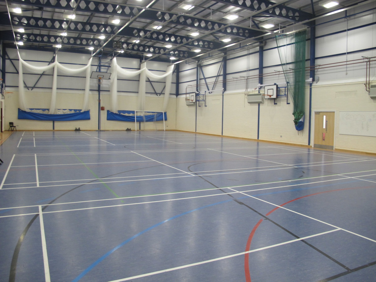 Sports Hall for hire in Aylesbury SchoolHire