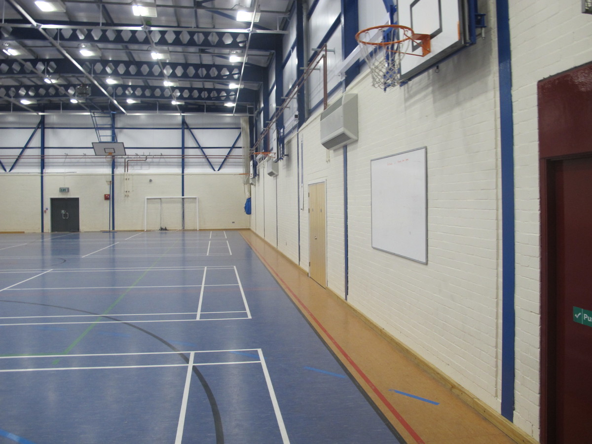 Sports Hall for hire in Aylesbury SchoolHire