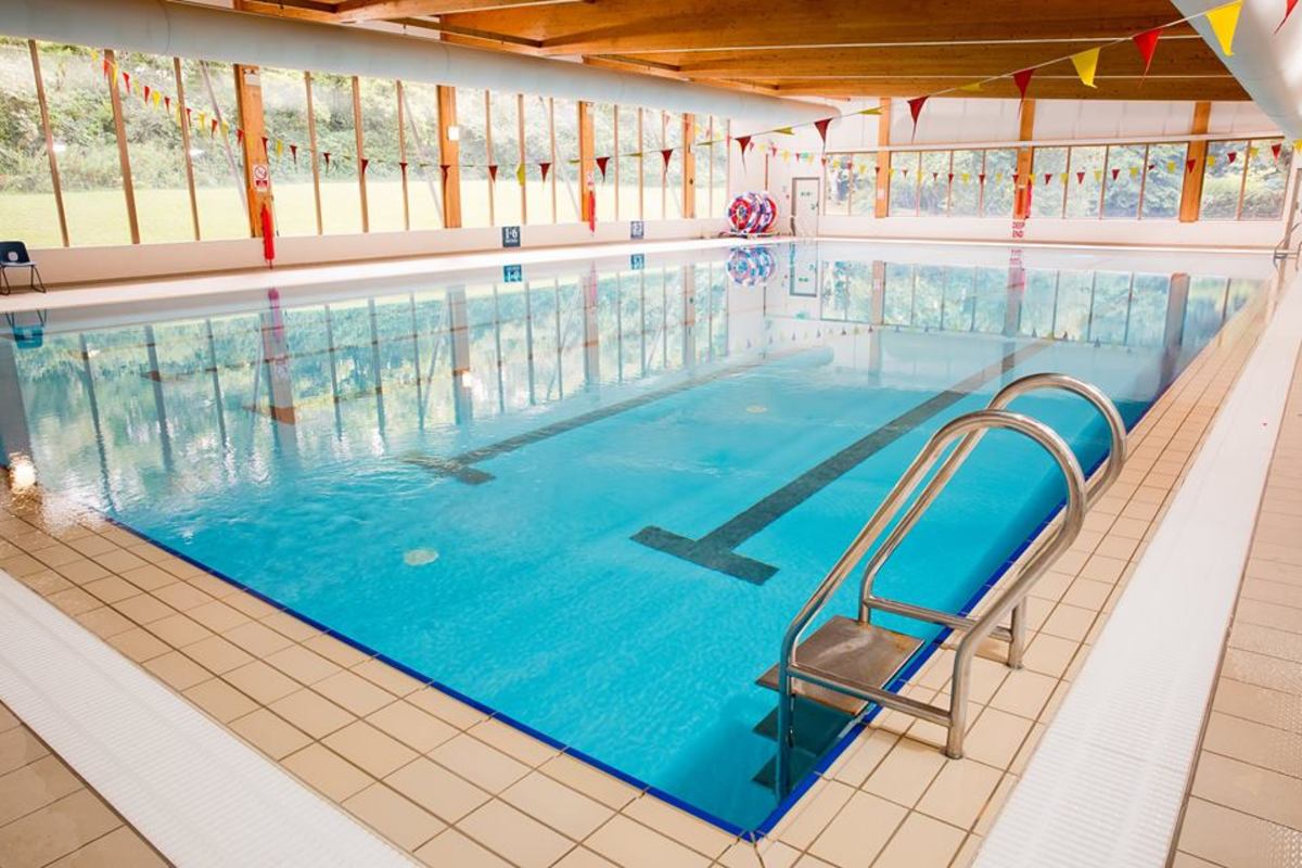 Swimming Pool at Mill Hill School for hire in SchoolHire
