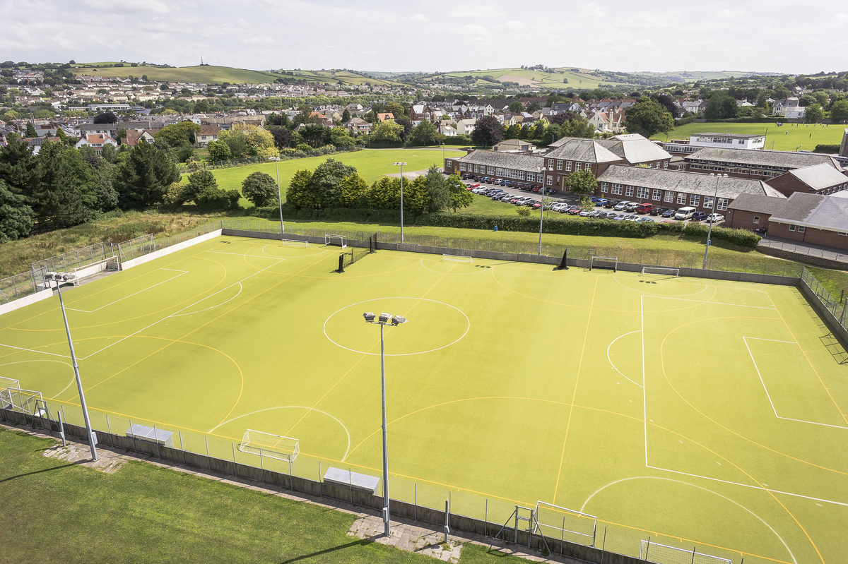 Artifical Pitch 2g 3g Football Pitch At The Park Community