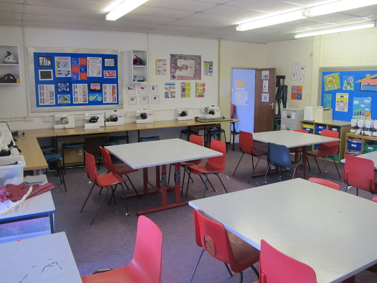 Sewing Room at Toynbee School for hire in Eastleigh SchoolHire