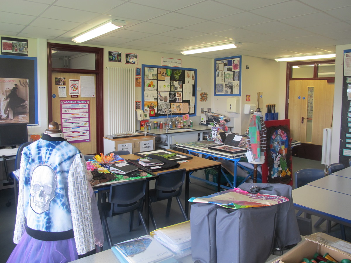 Sewing Room at Ysgol Gyfun Gymraeg Plasmawr for hire in Cardiff