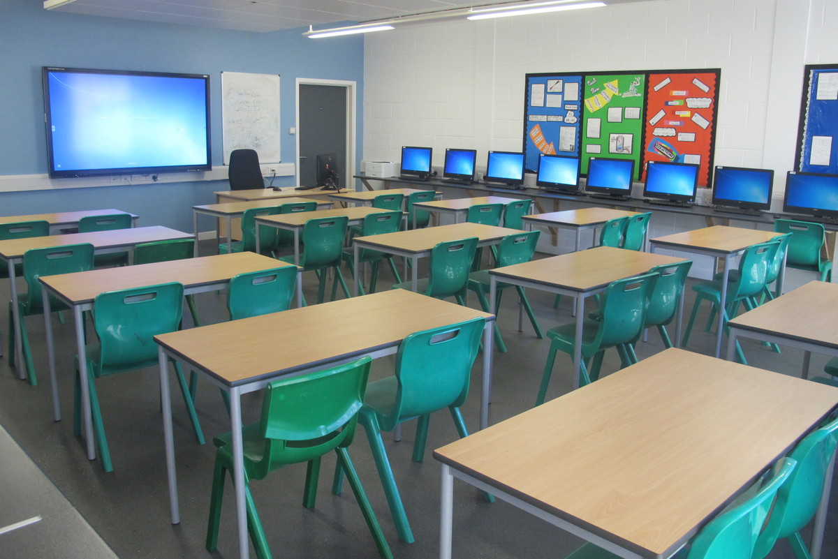 Classroom for hire in Slough - SchoolHire